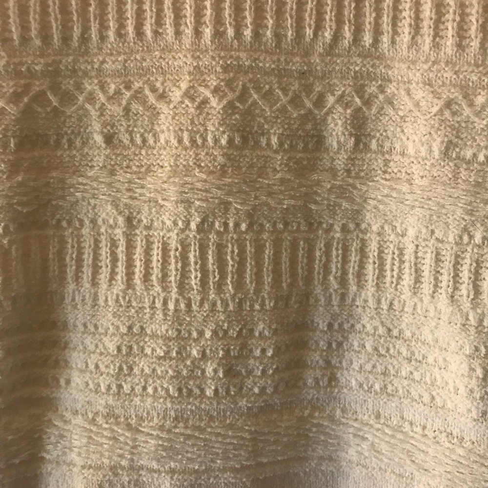 Off white sweater - Picture 3 of 5